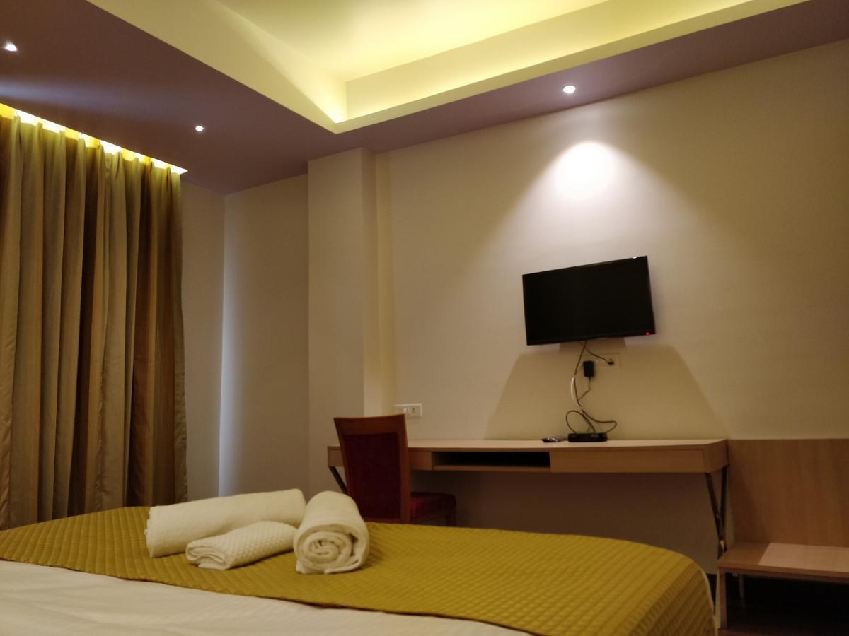 Hotel River Retreat Kangra Exterior foto