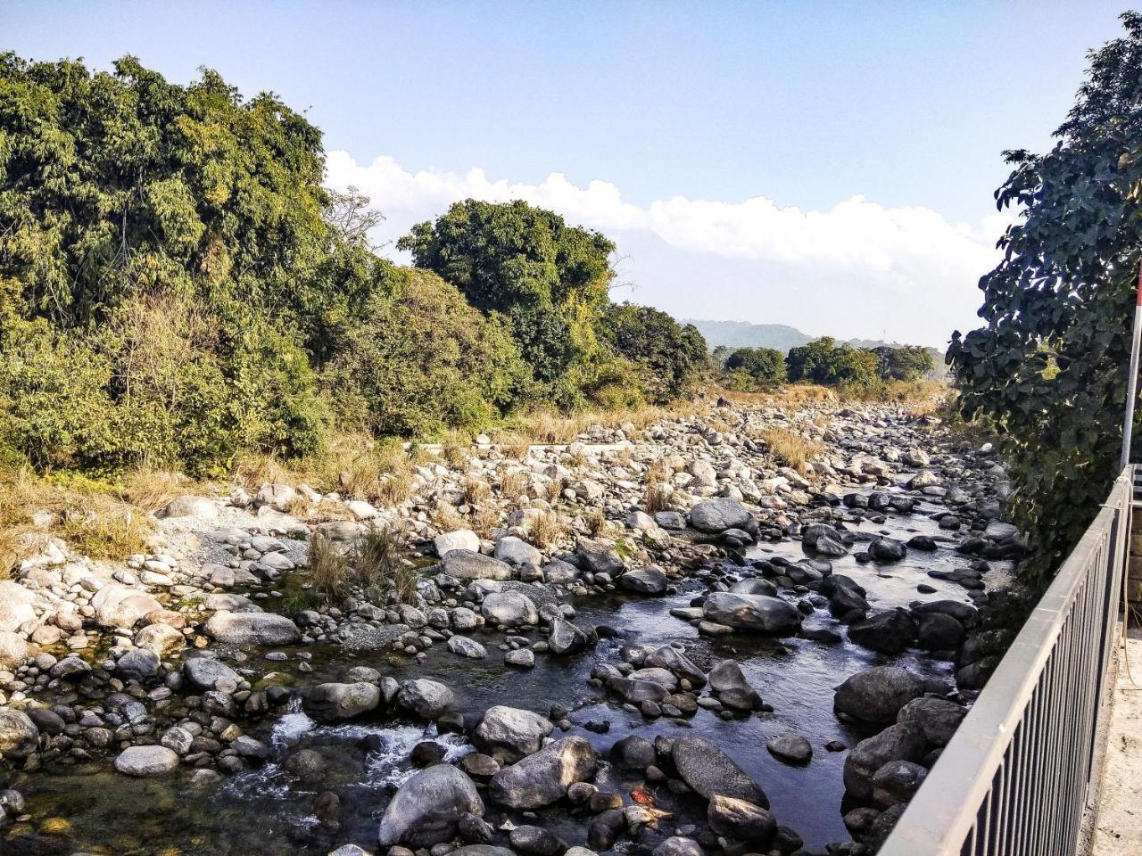 Hotel River Retreat Kangra Exterior foto